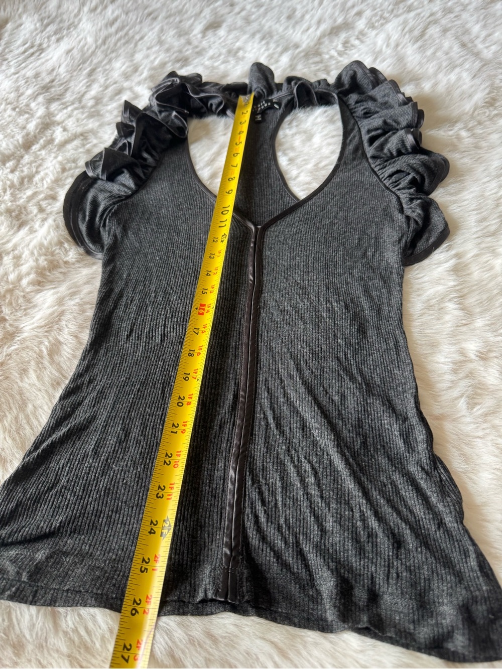 Robert Rodriguez Charcoal Black Ruffle-Sleeve V-Neck Knit Tank - Picture 11 of 11
